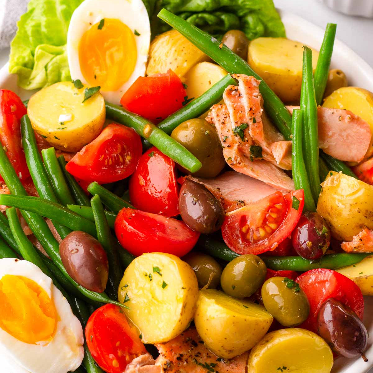Fresh - Smoked Salmon Nicoise